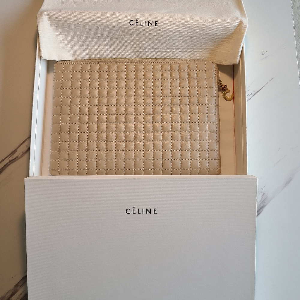 NEW - CÉLINE - C Charm Pouch - Quilted - Nude - Picture 5 of 6